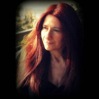 Η Μαρίκα Κλαμπατσέα παρουσιάζει το «Smile»