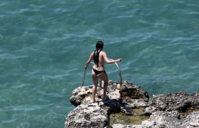 Νέο έκτακτο δελτίο της ΕΜΥ για τον καύσωνα - Η εξέλιξη ανά ημέρα