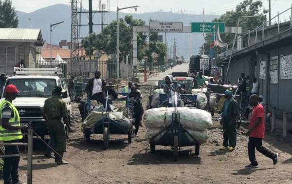 Κονγκό: Νεκρός ο Ιταλός πρέσβης από επίθεση σε αυτοκινητοπομπή του ΟΗΕ