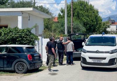 Διπλό έγκλημα στην Αιγιάλεια: Η μητέρα του 26χρονου έδωσε μάχη με τον δολοφόνο (βίντεο)