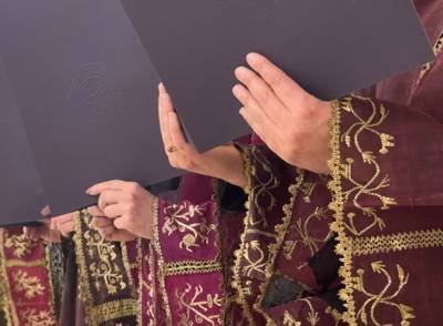 Λύκειο Ελληνίδων Καλαμάτας: Ξεκίνησαν τα μαθήματα της γυναικείας παραδοσιακής χορωδίας