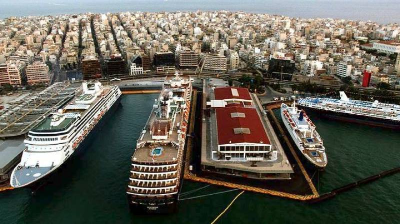Άνεμος ανάπτυξης στο λιμάνι του Πειραιά