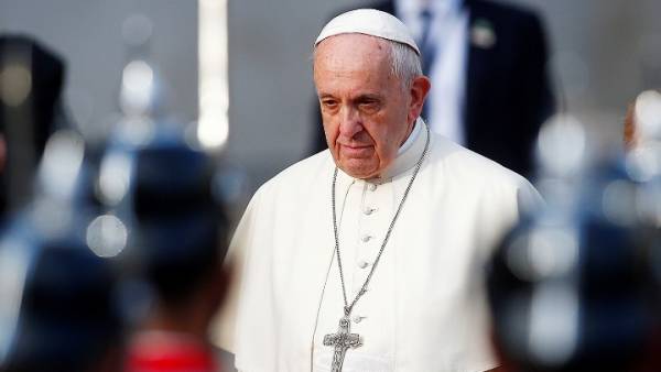 Έπεσε αισθητά η δημοτικότητα του πάπα Φραγκίσκου