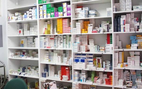 Φαρμακοποιοί - φαρμακέμποροι μιλούν στην &quot;Ε&quot;: Σοβαρές ελλείψεις σε βασικά φάρμακα