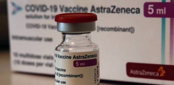 AstraZeneca: Κρύβει 30 εκατ. δόσεις εμβολίου κατά του κορονοϊού στην Ιταλία