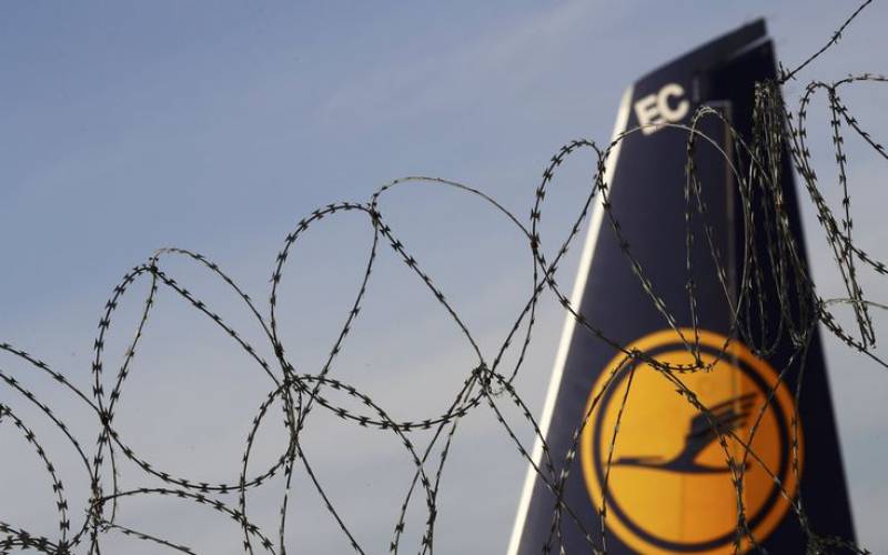 Ο κορονοϊός «βουλιάζει» τη Lufthansa