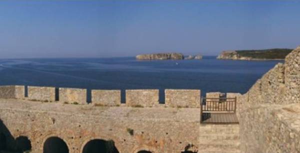 Kάστρα και οχυρά της Μεσσηνίας: Το Νιόκαστρο (Α’ μέρος)