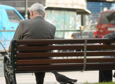 Το Εργατικό Κέντρο Καλαμάτας για τις περικοπές του ΕΚΑΣ