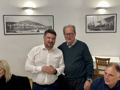 Νίκας με Χαρδαλιά σε άσκηση στο Γύθειο
