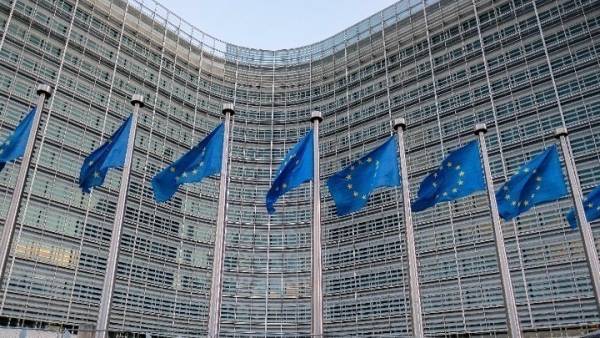 ΕΕ: Διατήρηση της ρήτρας διαφυγής του Συμφώνου Σταθερότητας το 2023 και απενεργοποίηση από το 2024