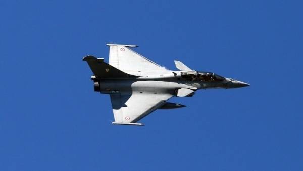 Rafale και τεθωρακισμένα Marder στην παρέλαση της 28ης Οκτωβρίου