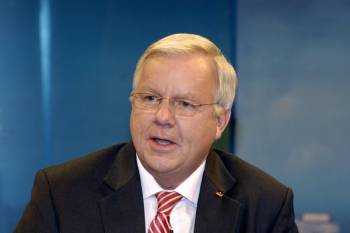 Φουχς: Ο Βαρουφάκης προσέβαλε το Σόιμπλε, τη Μέρκελ και το λαό μας