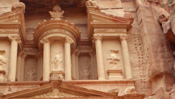 Bάση δεδομένων για απειλούμενους αρχαιολογικούς χώρους σε Μέση Ανατολή - Βόρεια Αφρική