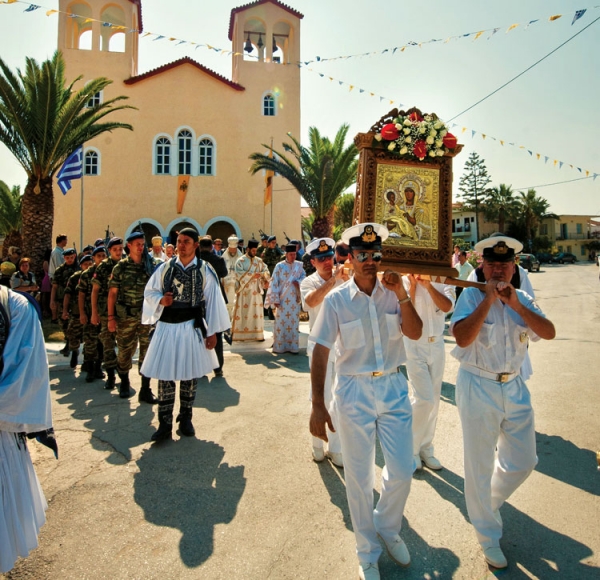 Η Φοινικούντα γιορτάζει την Παναγία Τριχερούσα