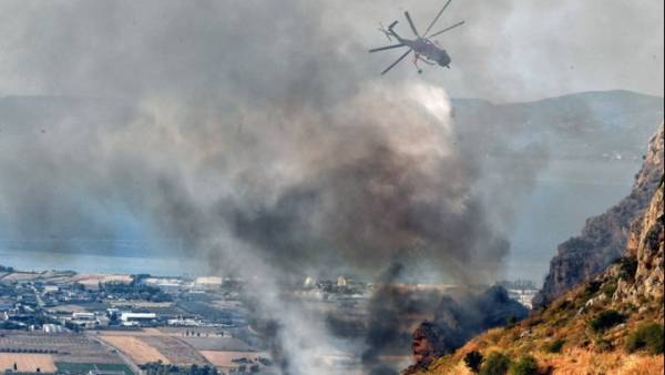 Πολύ υψηλός κίνδυνος πυρκαγιάς για τρεις περιφέρειες