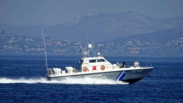 Πάτρα: Εντοπίστηκε στην θαλάσσια περιοχή Καλαμακίου ιστιοφόρο σκάφος με 60 αλλοδαπούς