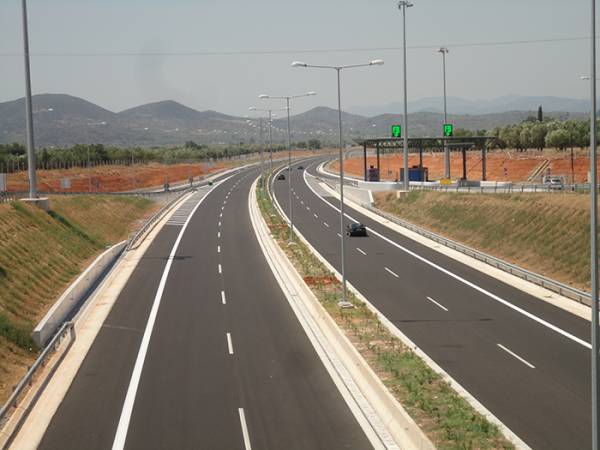 "Μορέας": Ανοίγει ο δρόμος για τροποποίηση της σύμβασης του αυτοκινητοδρόμου