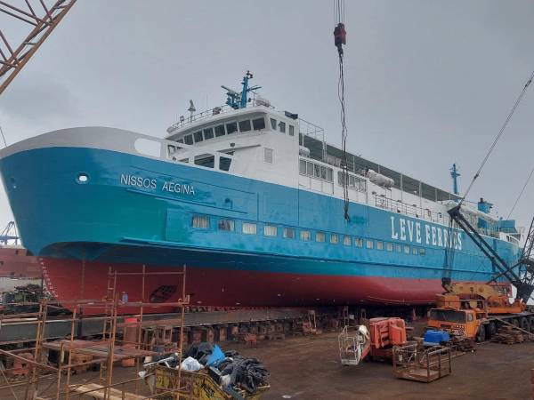 Ο δήμαρχος Τριφυλίας υποδέχθηκε το νέο πλοίο στη ναυτιλιακή του εταιρεία