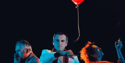 «Συν Ένα Μιχάλης Τούμπουρος»: “Μεγαλώνοντας τον Εντι” στο αμφιθέατρο της Φιλαρμονικής