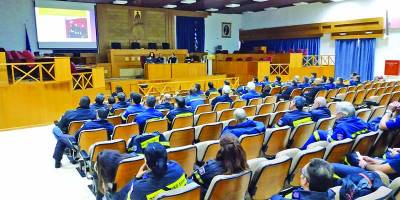 Καλαμάτα: Ενημέρωση πυροσβεστών για χρόνια αποφρακτική πνευμονοπάθεια και άλλα ζητήματα υγείας