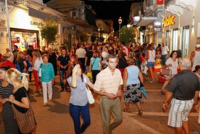 “Λευκή Νύχτα” και στην Παραλία της Καλαμάτας