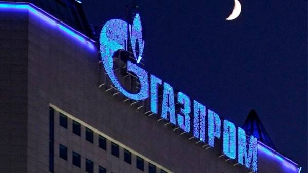 Εξετάζεται η εξαγορά του μεριδίου της ρωσικής Gazprom στην σερβική πετρελαϊκή εταιρία NIS