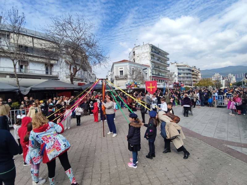 Συνεχίζονται οι αποκριάτικες εκδηλώσεις στην Καλαμάτα
