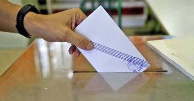 Νέα δημοσκόπηση: Πρωτιά για ΝΔ, δεύτερο το ΠΑΣΟΚ, «ξεφουσκώνει» η Πλεύση Ελευθερίας