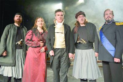 Περιοδεία σε περιοχές της χώρας η παράσταση «Υλικό Καποδίστριας»