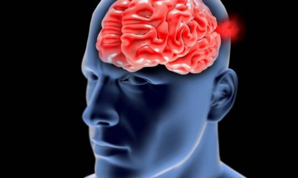 Ανεύρυσμα στον εγκέφαλο: Τα πρώιμα συμπτώματα που μοιάζουν «αθώα»