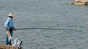 Ελεύθερο το ψάρεμα σε όλη την επικράτεια για τους ερασιτέχνες αλιείς