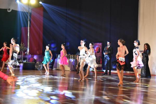 Πάνω από 1.000 συμμετοχές στο Διεθνές Κύπελλο Χορού