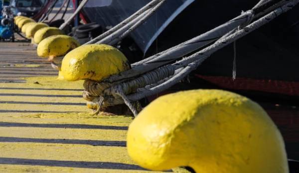 Κακοκαιρία Μπάλλος: Προβλήματα στα δρομολόγια πλοίων