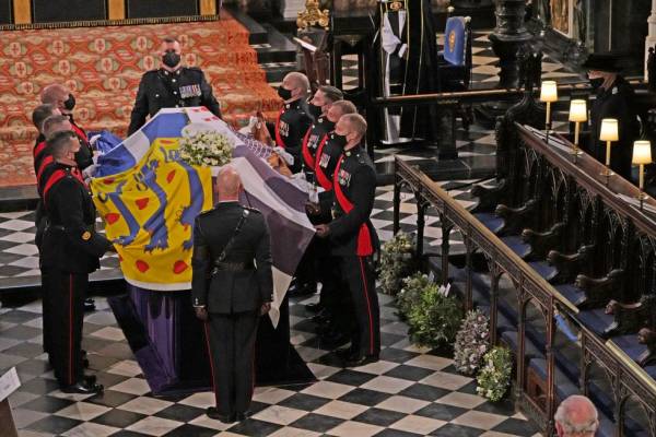 Η κηδεία του Πρίγκιπα Φίλιππου (βίντεο)