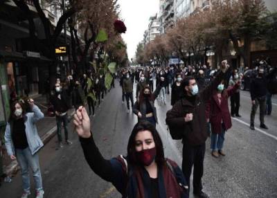 Επέτειος Πολυτεχνείου: Σε θέση «μάχης» φοιτητές και αστυνομία