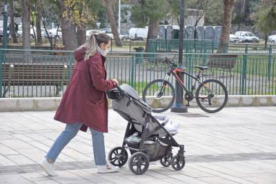 Ολο και λιγότερα παιδιά στη Μεσσηνία, σύμφωνα με τα συγκριτικά στοιχεία της ΕΛΣΤΑΤ