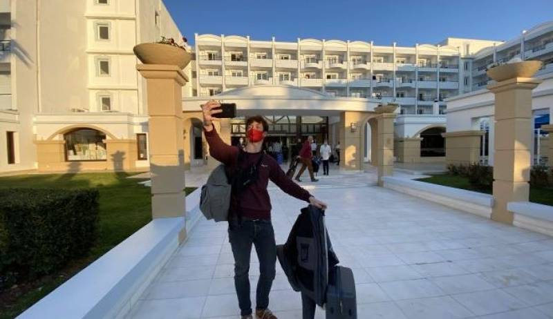 Οι μεταλλάξεις και οι αβεβαιότητες στον τουρισμό &quot;επιμολύνουν&quot; την προσπάθεια επανεκκίνησης