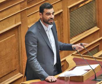 Πέτρος Κωνσταντινέας: «Βάζουμε πλάτη… χωρίς χορούς και πανηγύρια»