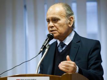 Ρωμανιάς: "Οι δανειστές επιμένουν σε μείωση των συντάξεων"