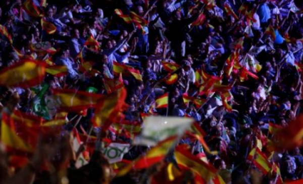 Ισπανία: Το ακροδεξιό κόμμα Vox διεκδικεί μία «δυναμική είσοδο» στην πολιτική σκηνή