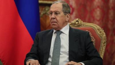 Ο Λαβρόφ συγκρίνει τον πόλεμο στην Ουκρανία με την Κρίση των Πυραύλων της Κούβας