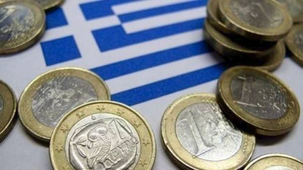 Οι διεθνείς οίκοι ανανεώνουν την «ψήφο εμπιστοσύνης» τους στην ελληνική οικονομία