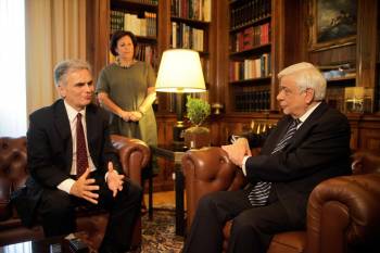 Παυλόπουλος σε Φάιμαν: "Είμαστε αποφασισμένοι να διασφαλίσουμε την πορεία της χώρας στην Ευρωζώνη και στην Ευρώπη"