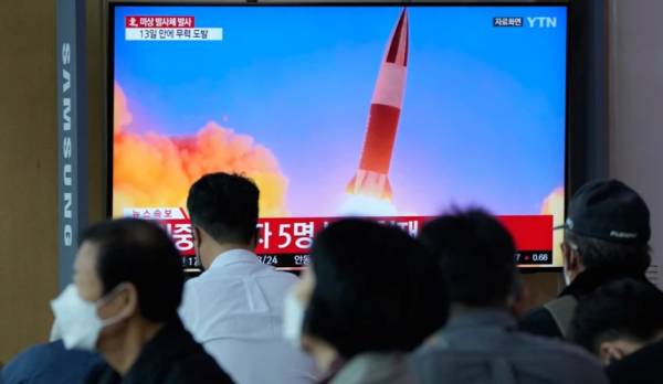 Βόρεια Κορέα: Η Σεούλ την καταγγέλλει για χρήση εκτοξευτήρα πολλαπλών πυραύλων