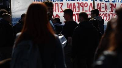 ΑΔΕΔΥ: Στις 13 Μαΐου κλείνουν οι δημόσιες υπηρεσίες, όχι τα ΜΜΜ