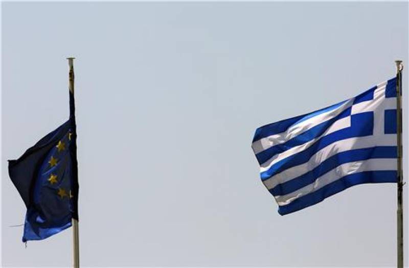Έρευνα: Διαδεδομένη άγνοια μεταξύ των Ελλήνων για το τι είναι η ΕΕ