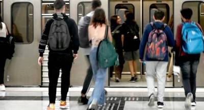 Άνοιξε η πλατφόρμα Υouth Pass για τους νέους 18 και 19 ετών
