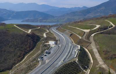 «Κεντρική Οδός»: Σε πλήρη εξέλιξη ο αυτοκινητόδρομος Κεντρικής Ελλάδας-Ε65