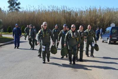 Πέταξαν από Καλαμάτα οι Αρχηγοί ΓΕΕΘΑ και ΓΕΑ (φωτογραφίες)