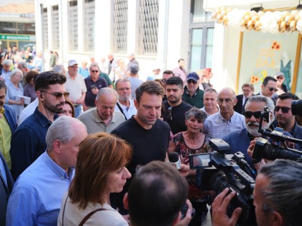ΣΥΡΙΖΑ: Από την Τρίπολη ξεκίνησε η περιοδεία του Στέφανου Κασσελάκη στην Πελοπόννησο (φωτογραφίες)